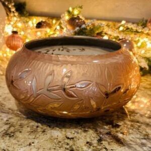 Anthropologie NIB Giant 6-Wick Ivy Decorator Pumpkin & Sweet Vanilla Candle